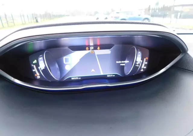 PEUGEOT 5008 1.2 PureTech Allure S&S EAT8