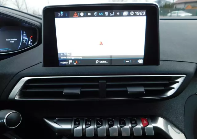 PEUGEOT 5008 1.2 PureTech Allure S&S EAT8