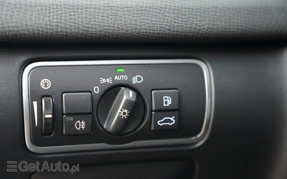 VOLVO XC 60 D4 Geartronic Summum