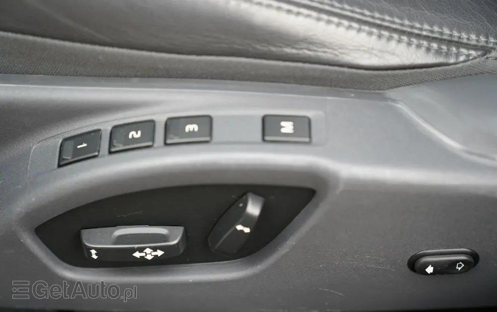 VOLVO XC 60 D4 Geartronic Summum