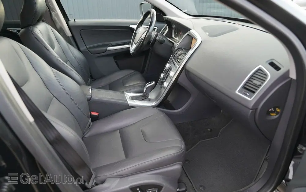 VOLVO XC 60 D4 Geartronic Summum