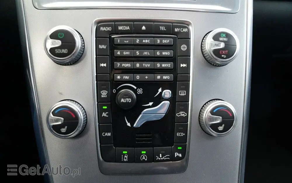 VOLVO XC 60 D4 Geartronic Summum