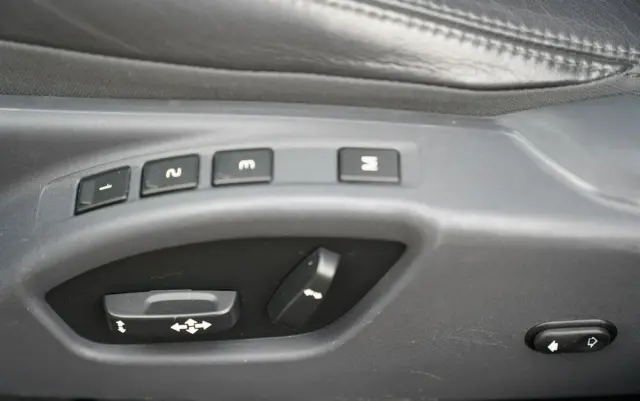 VOLVO XC 60 D4 Geartronic Summum