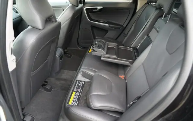 VOLVO XC 60 D4 Geartronic Summum