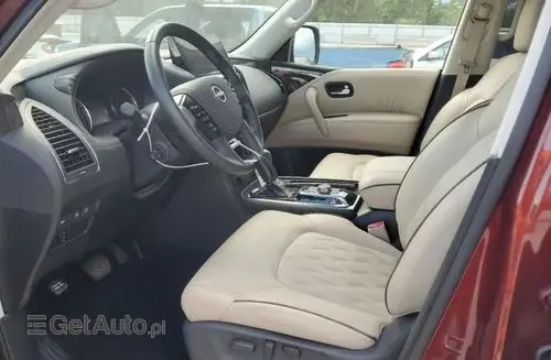 NISSAN Armada 