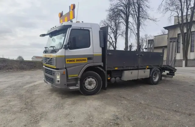 VOLVO Fm9 