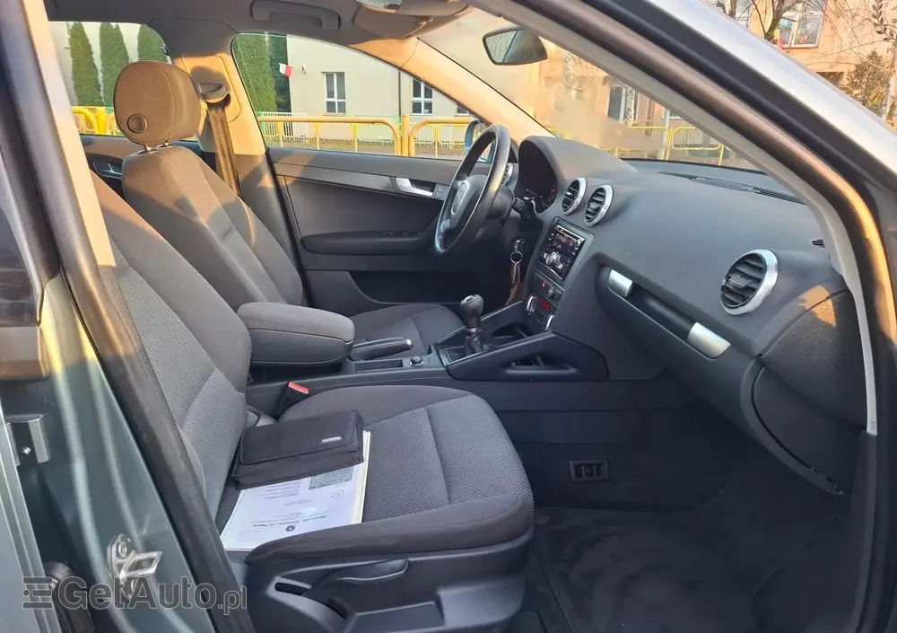 AUDI A3 Sportback 1.6 Ambition