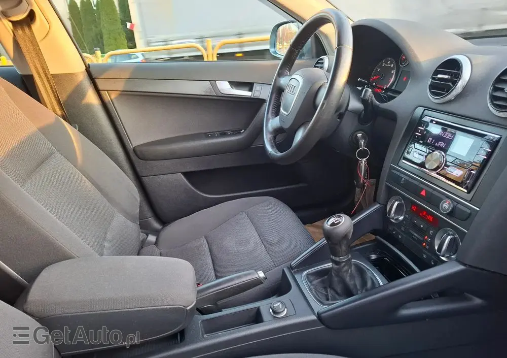 AUDI A3 Sportback 1.6 Ambition