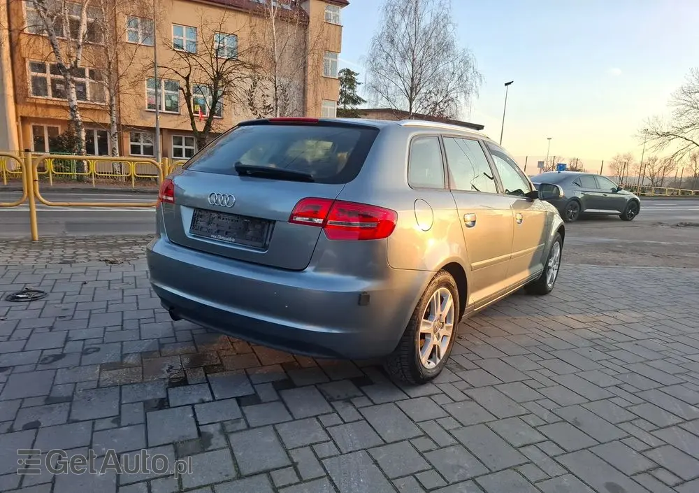 AUDI A3 Sportback 1.6 Ambition