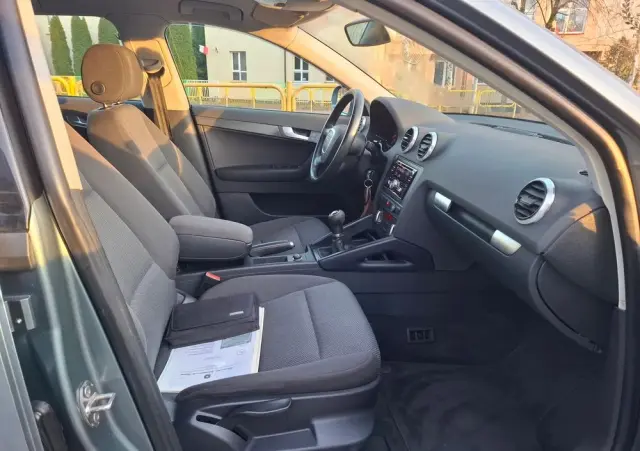AUDI A3 Sportback 1.6 Ambition