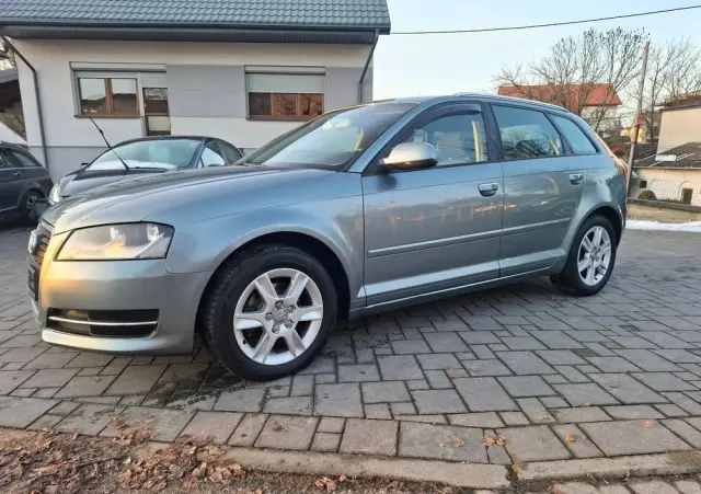 AUDI A3 Sportback 1.6 Ambition