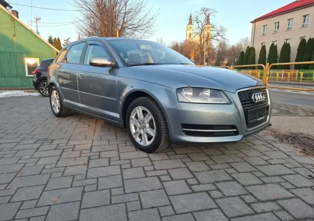 AUDI A3 Sportback 1.6 Ambition