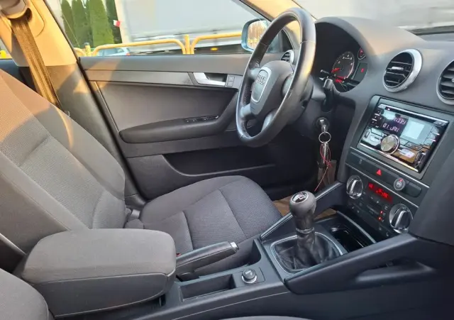 AUDI A3 Sportback 1.6 Ambition