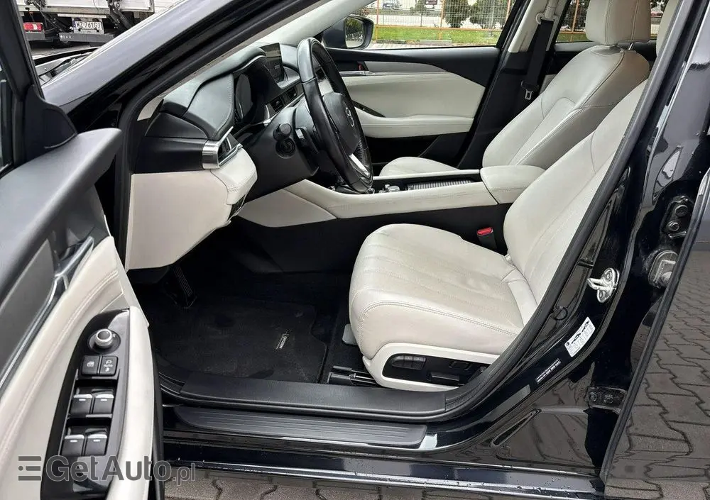 MAZDA 6 2.5 SkyPrestige