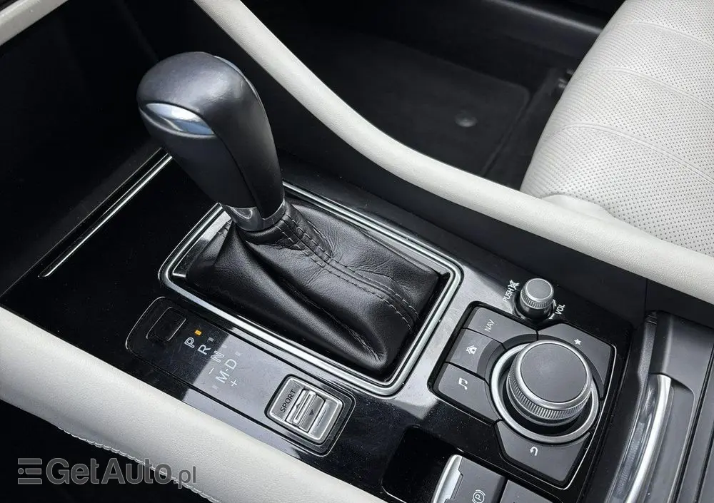 MAZDA 6 2.5 SkyPrestige