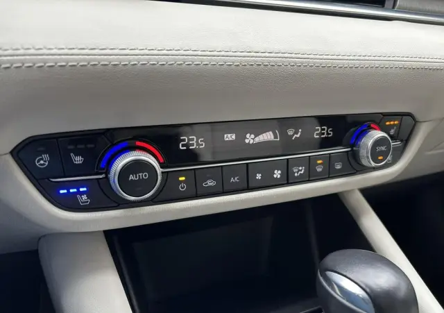 MAZDA 6 2.5 SkyPrestige