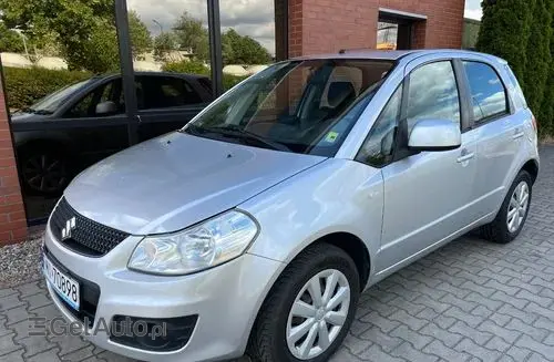 SUZUKI SX4 