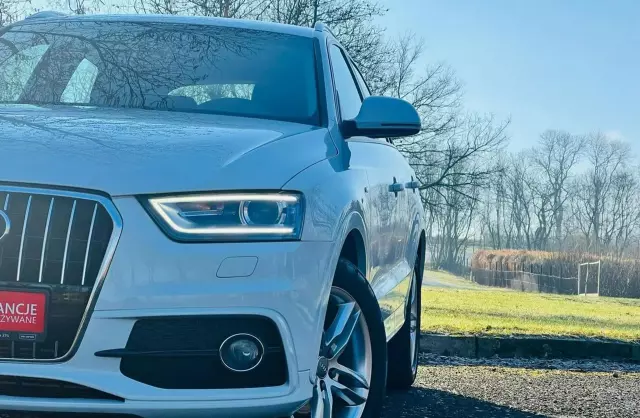 AUDI Q3 