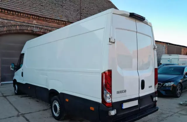 IVECO Daily 