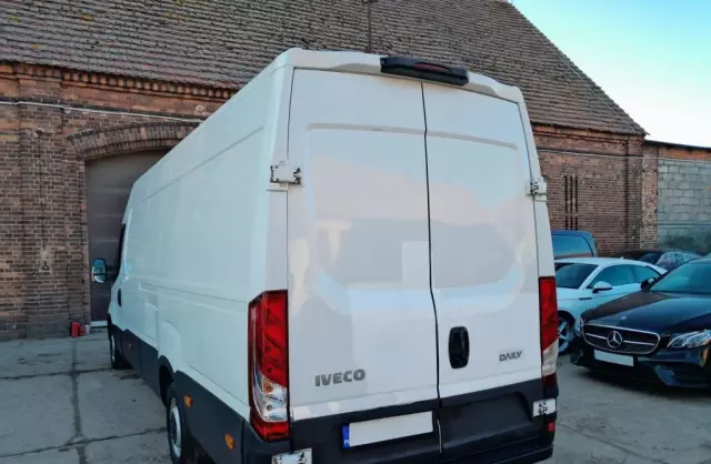 IVECO Daily 