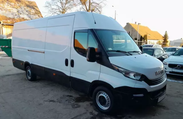IVECO Daily 