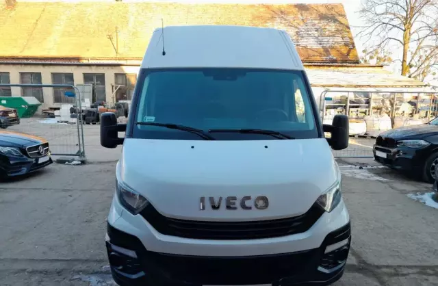 IVECO Daily 