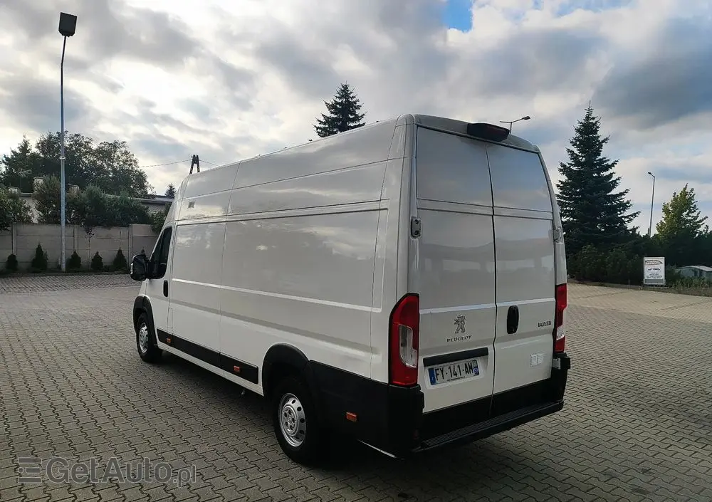 PEUGEOT Boxer 