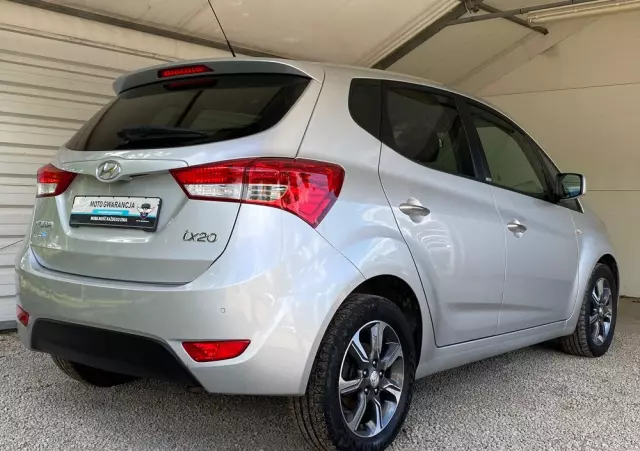 HYUNDAI Ix20 