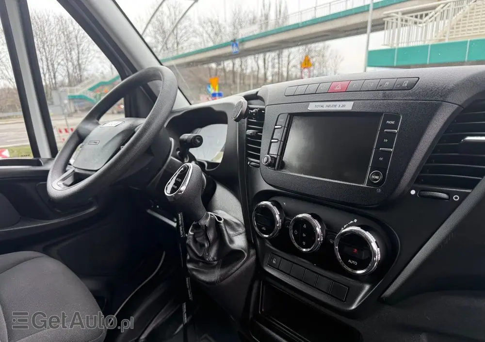 IVECO Daily 35s17 