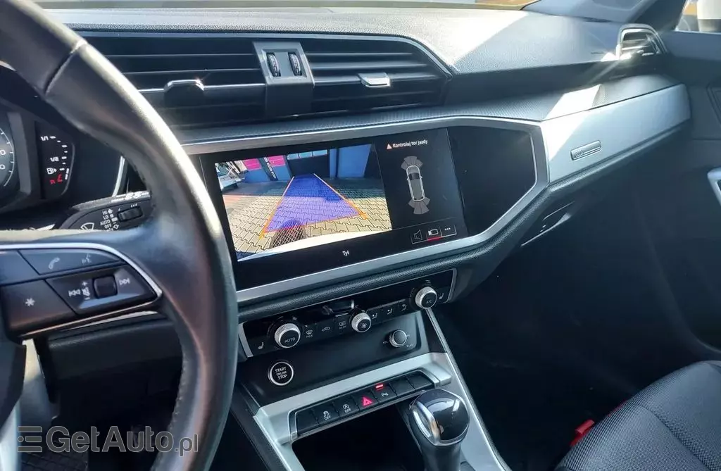 AUDI Q3 35 TFSI (150 KM)