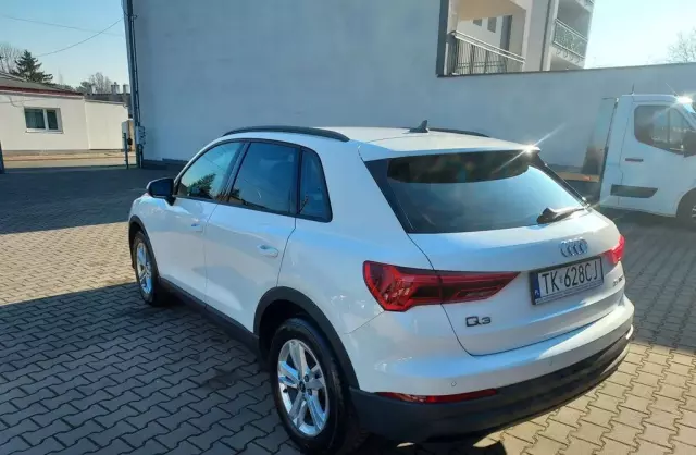 AUDI Q3 35 TFSI (150 KM)