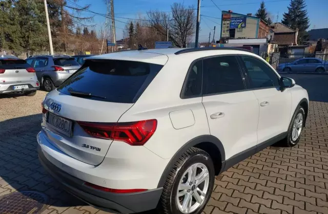 AUDI Q3 35 TFSI (150 KM)