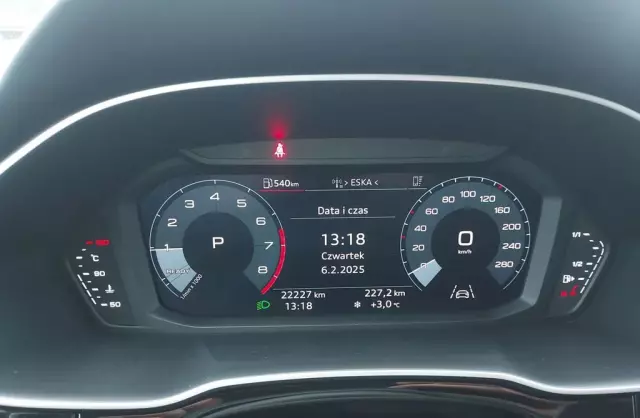 AUDI Q3 35 TFSI (150 KM)