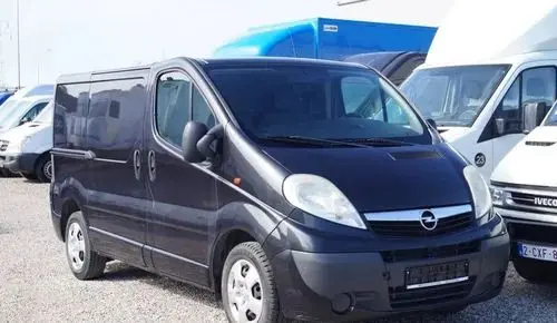 OPEL Vivaro 