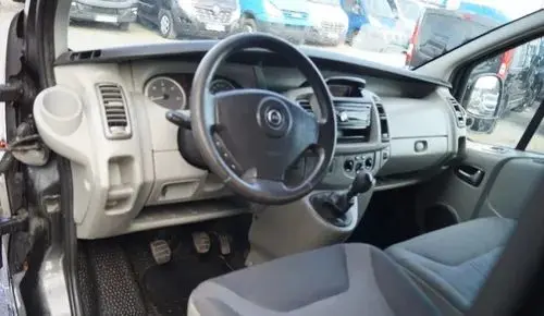 OPEL Vivaro 