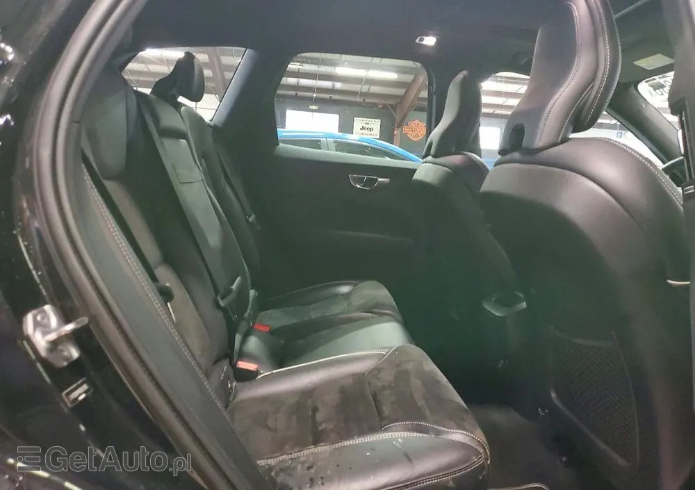 VOLVO XC 60 T5 AWD Geartronic RDesign