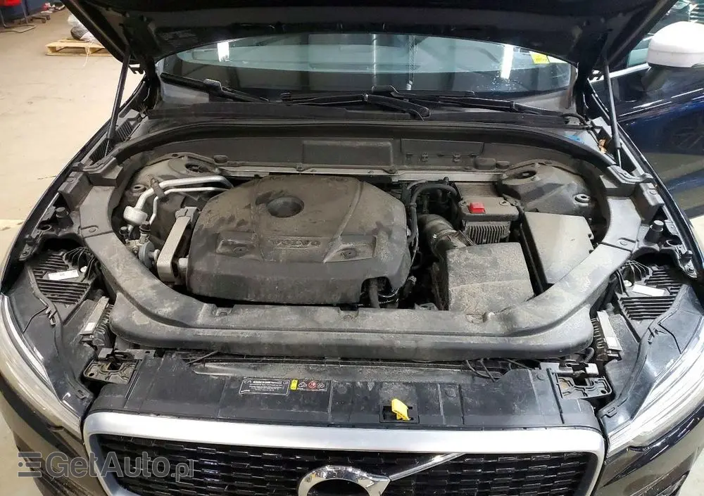 VOLVO XC 60 T5 AWD Geartronic RDesign