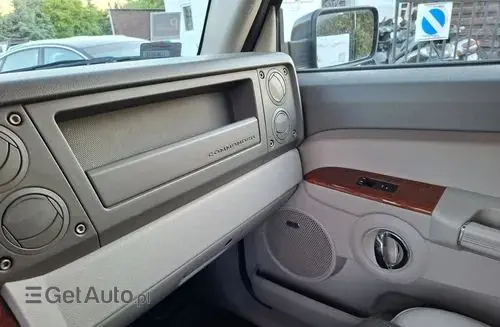 JEEP Commander 