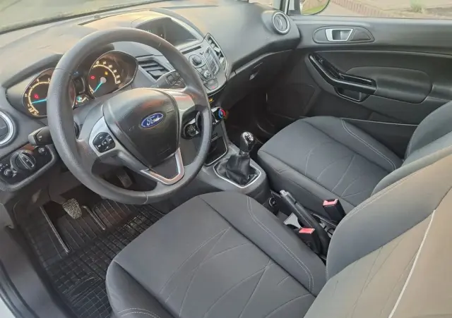 FORD Fiesta 1.25 Titanium