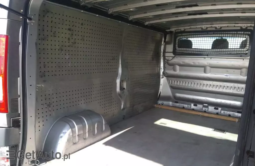 RENAULT Trafic L2H1P2 Pack Clim