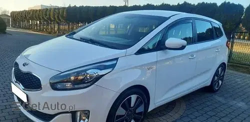 KIA Carens 