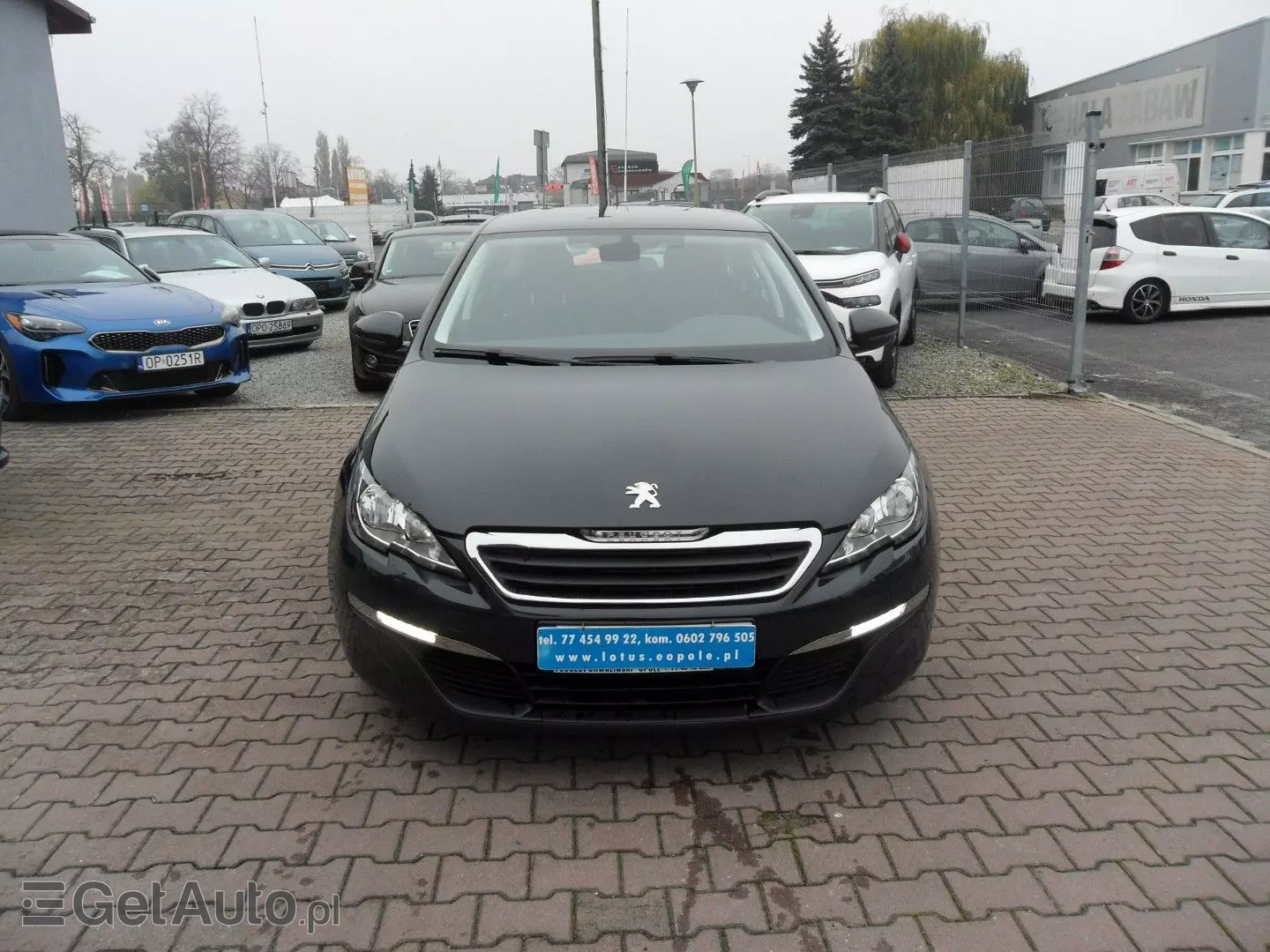 PEUGEOT 308 