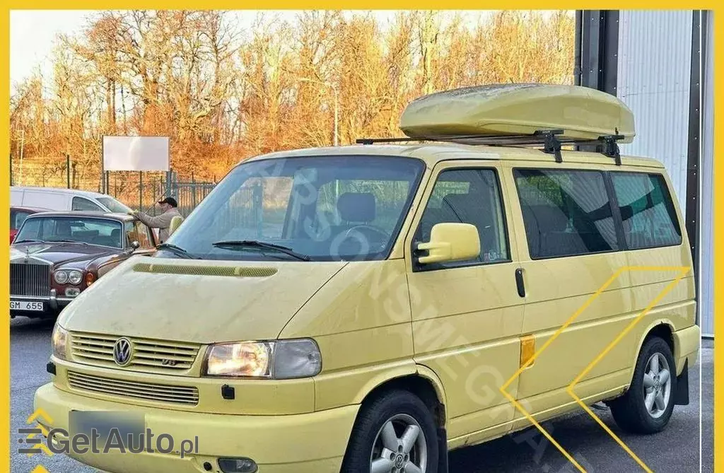 VOLKSWAGEN Caravelle 