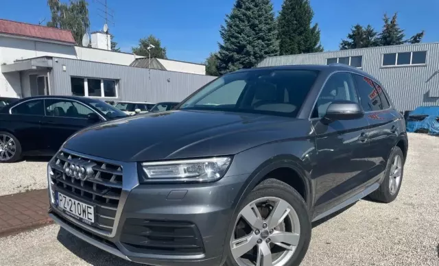 AUDI Q5 