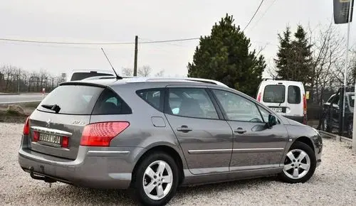 PEUGEOT 407 