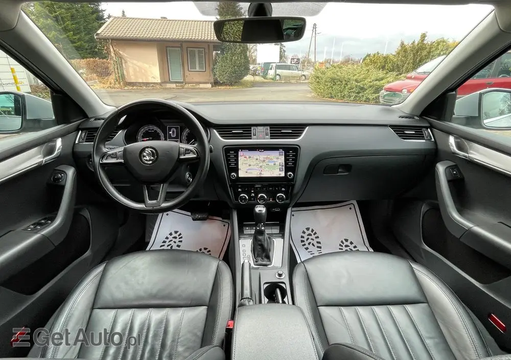 SKODA Octavia 2.0 TDI DSG Exclusive