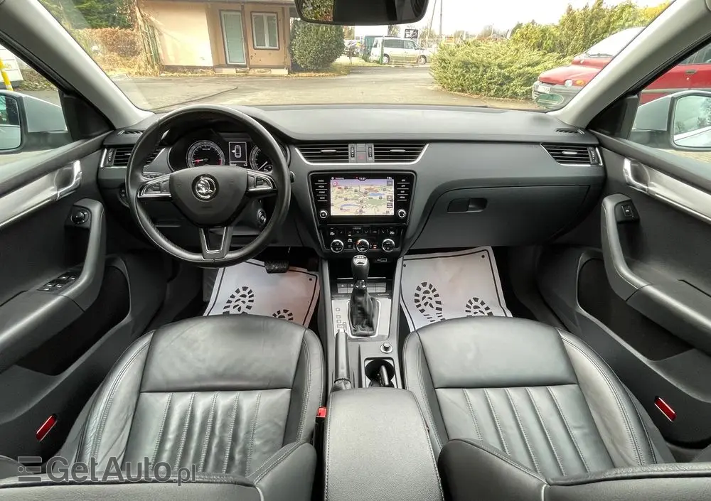 SKODA Octavia 2.0 TDI DSG Exclusive