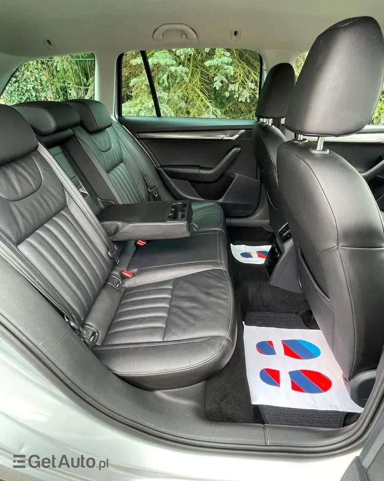 SKODA Octavia 2.0 TDI DSG Exclusive