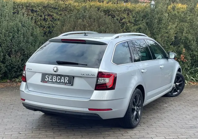 SKODA Octavia 2.0 TDI DSG Exclusive