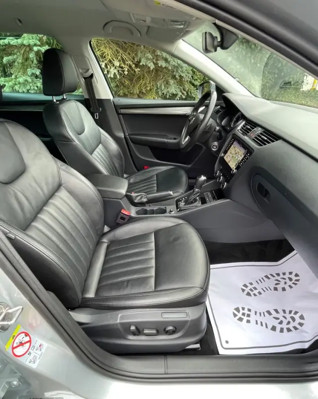 SKODA Octavia 2.0 TDI DSG Exclusive